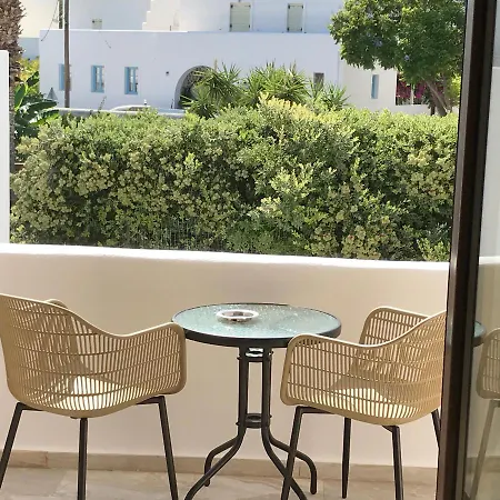 Vassiliki 3* Paro