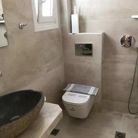 Vassiliki Affittacamere 3*